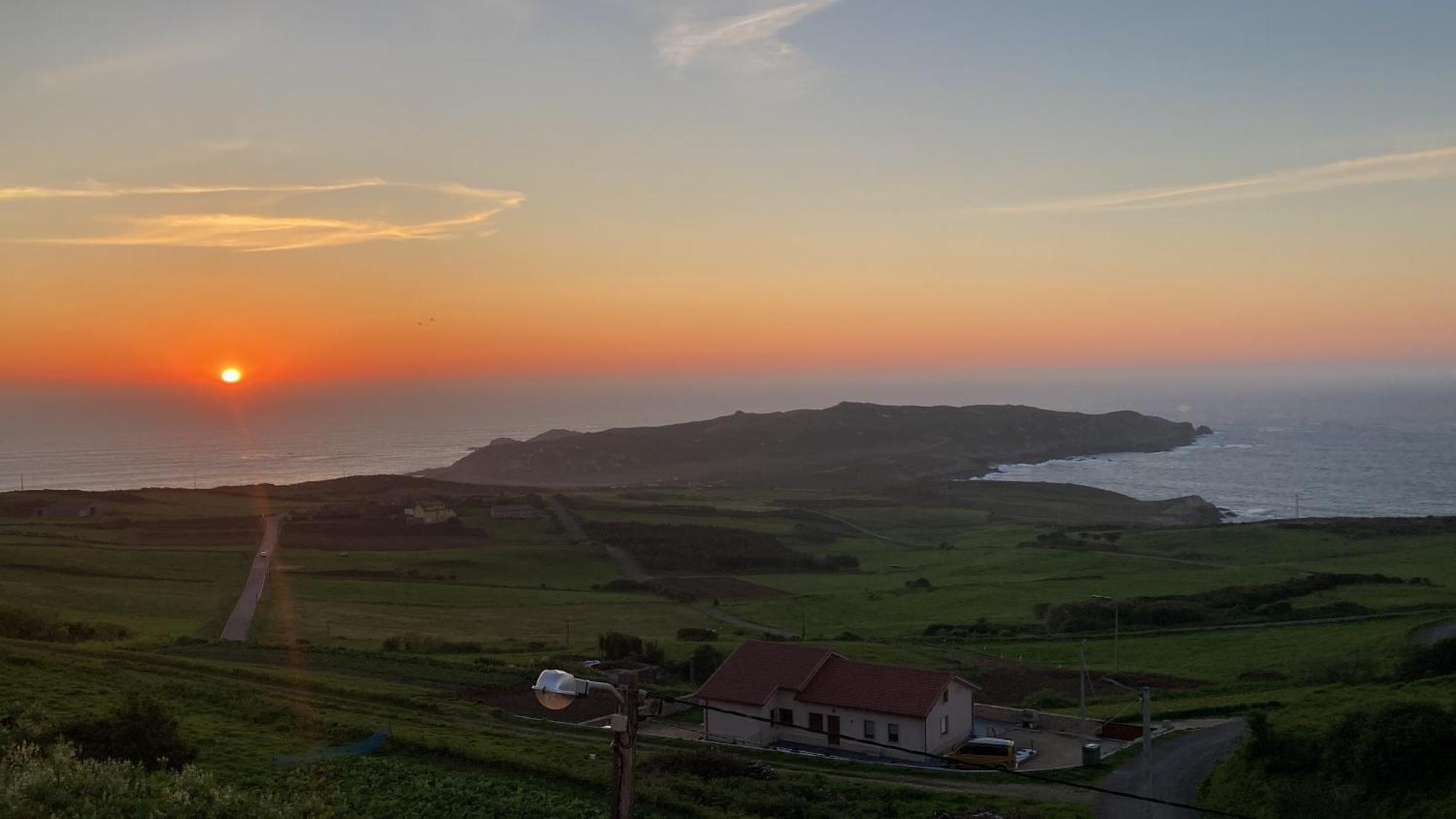 Апартаменты Mirador Do Faro Tourinan Мухия Экстерьер фото